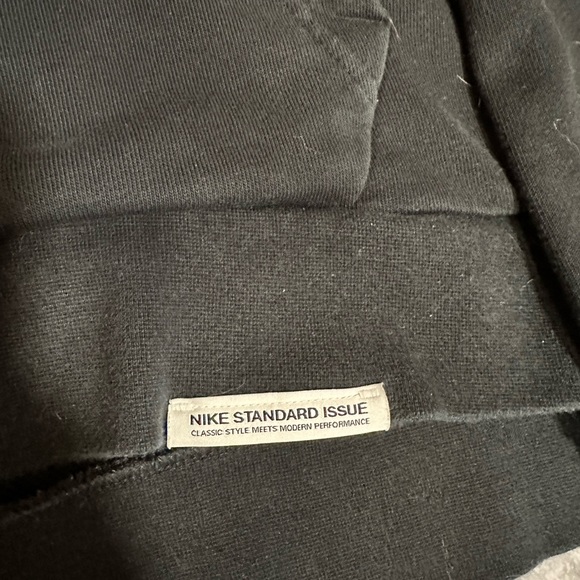 Y2K Nike Fly pullover hoodie with embroidered swoosh - Picture 3 of 6